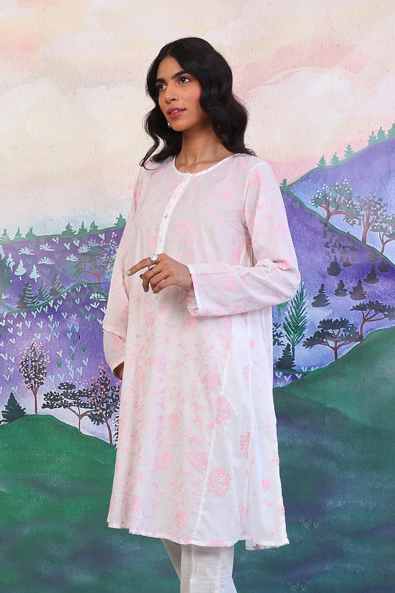 Bahar Embroidered Kurta