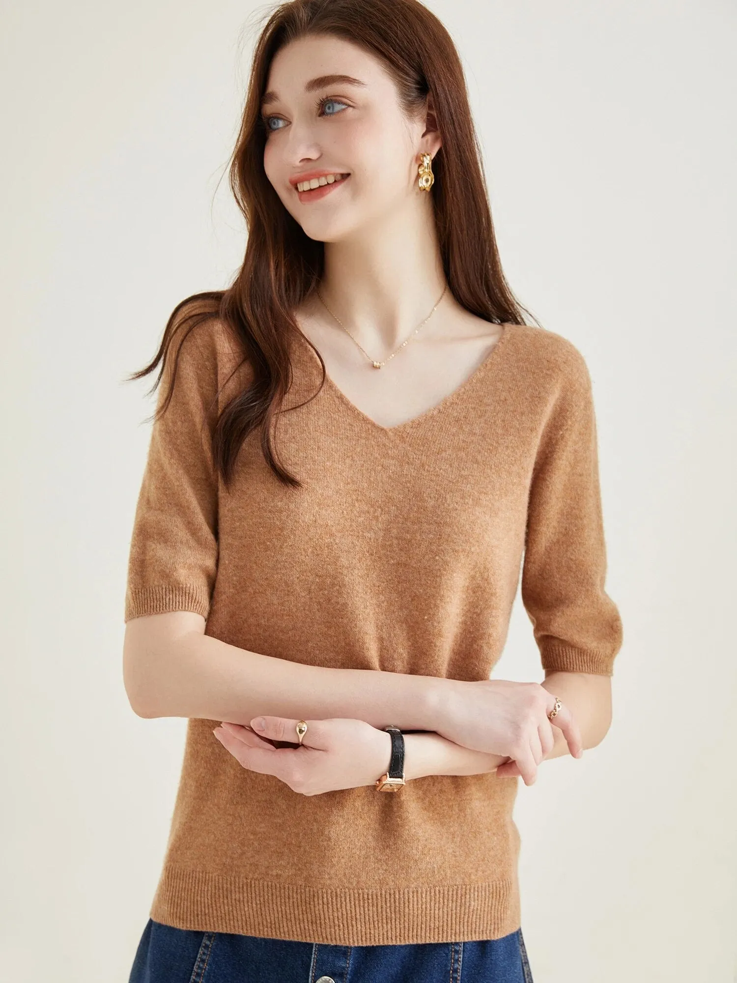 Elegant V-Neck Knit Half Sleeve Sweater