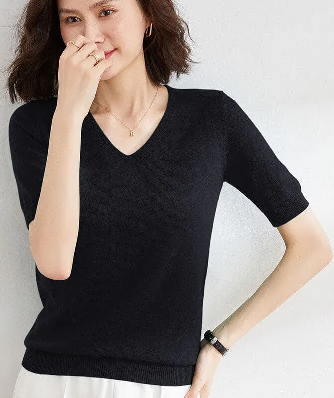 Elegant V-Neck Knit Half Sleeve Sweater