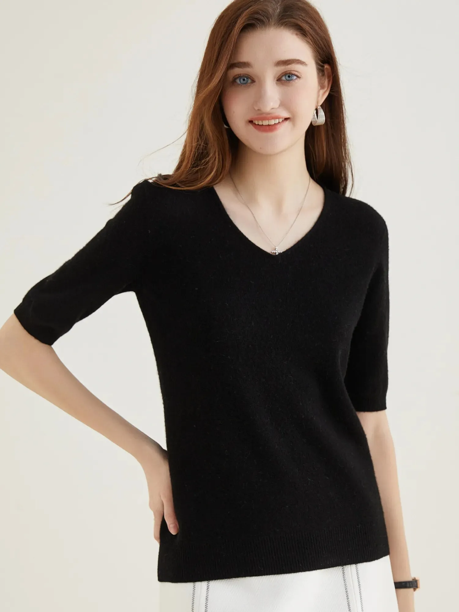 Elegant V-Neck Knit Half Sleeve Sweater