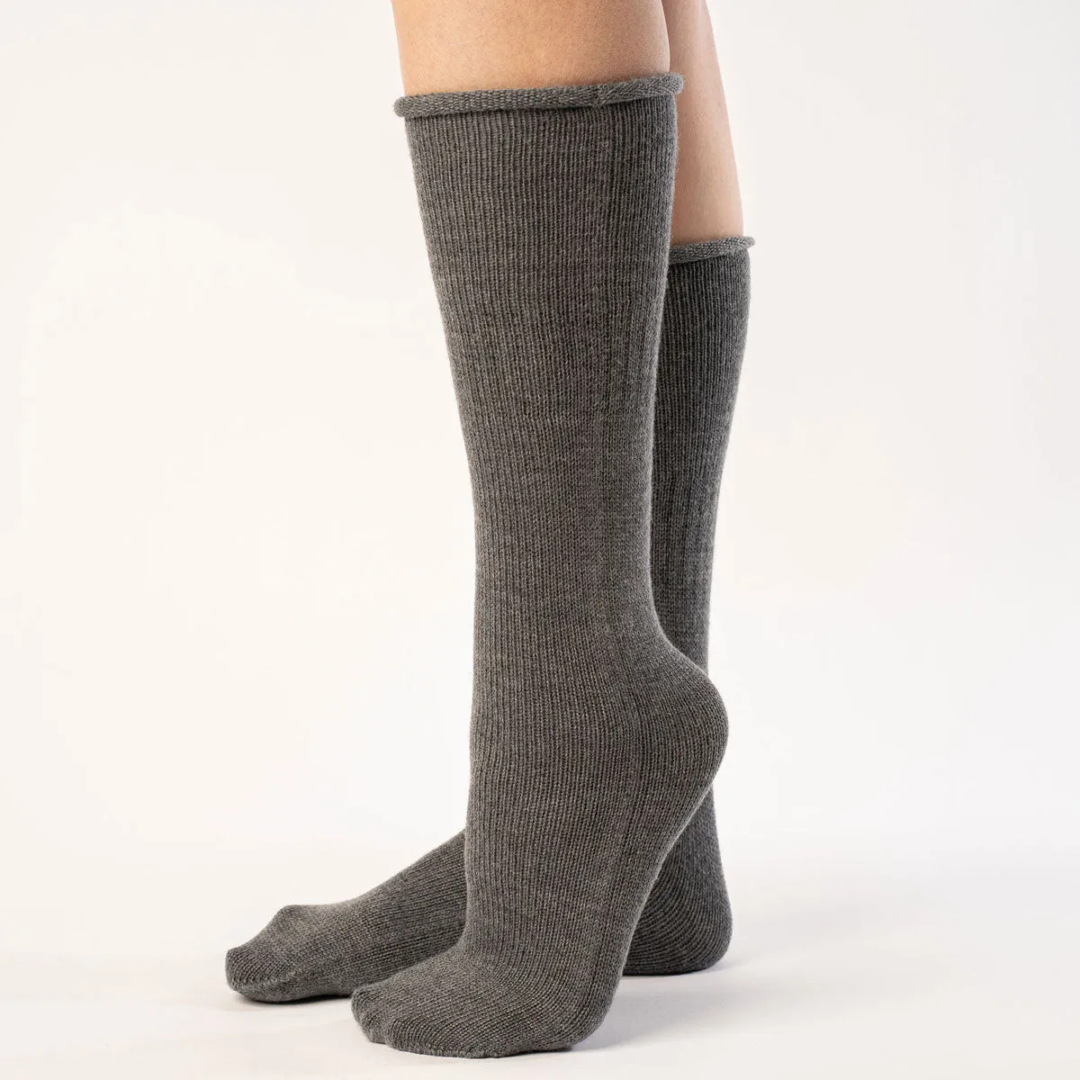 MENIQUE Knit 100% Merino Wool Womens Socks