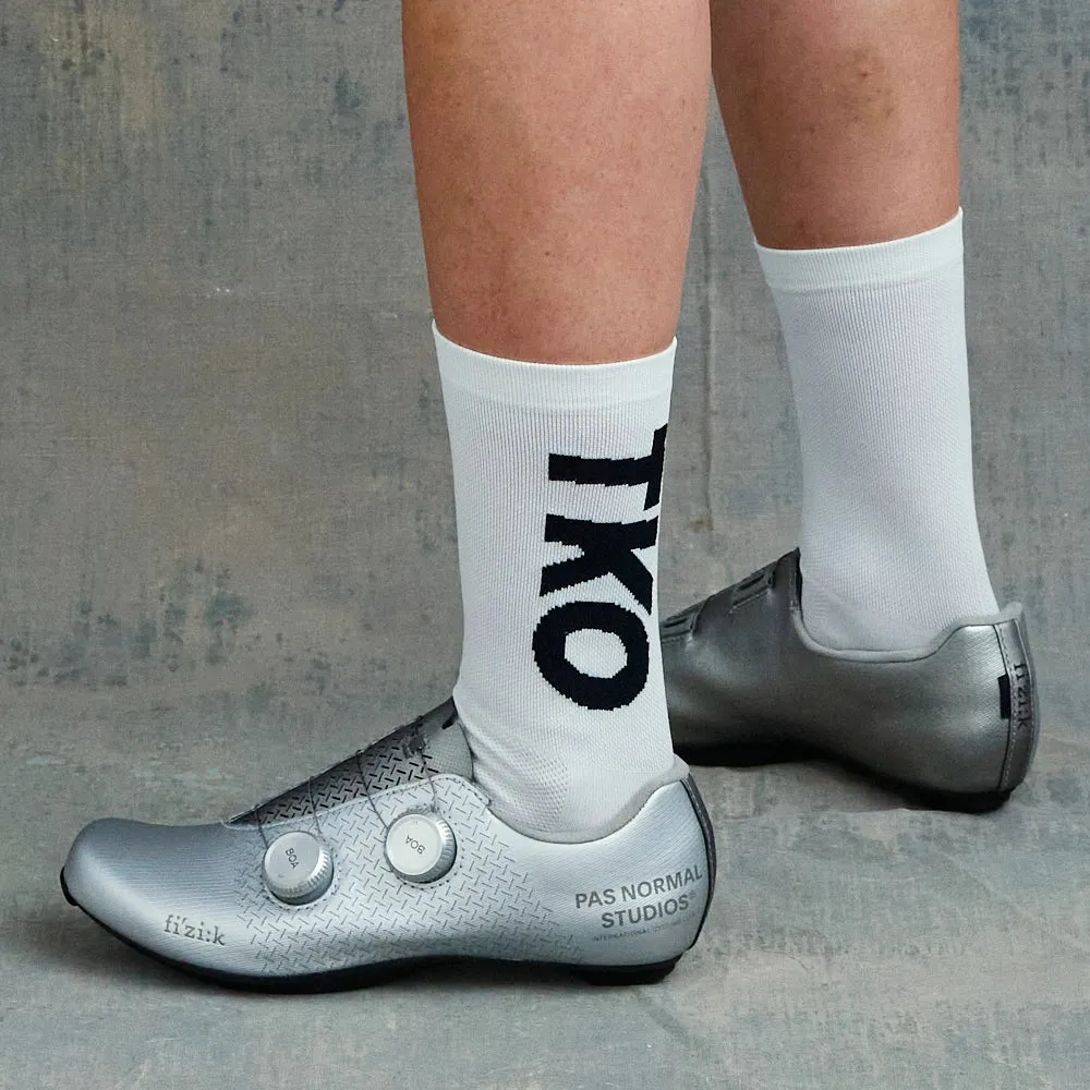 PAS NORMAL STUDIOS TKO Mechanism Socks SS24 - White